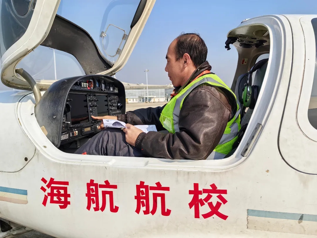 榜樣學習〡方大勞模馬里：憑聽力識別出發動機異常